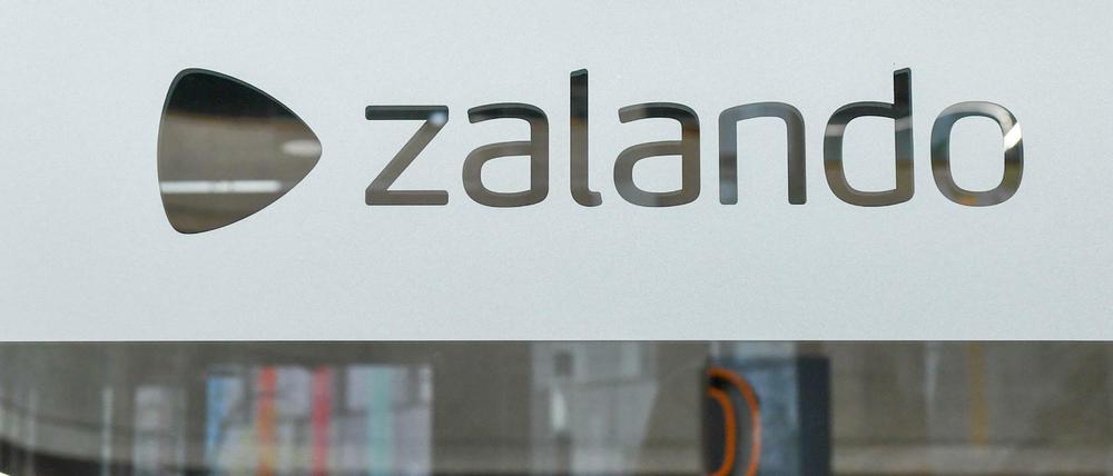 Für rund 2000 Beschäftigte in Büros in Berlin setzte Zalando eine Software ein, mit der sich Mitarbeiter gegenseitig bewerteten, kritisierte die Gewerkschaft Verdi.