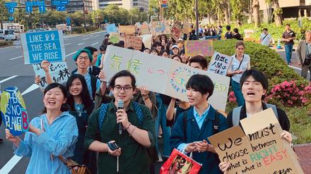 Mangelnde Protestbereitschaft: Nur rund 5000 Japaner gingen bisher für das Klima auf die Straße.