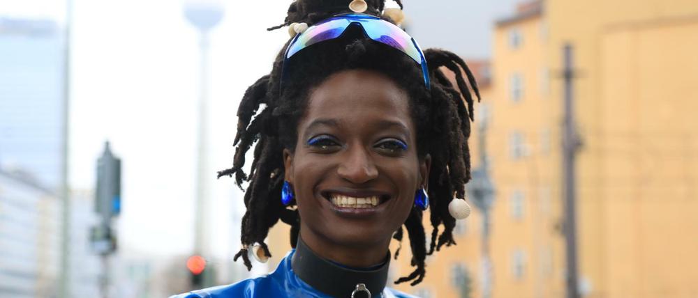 Stand-up-Comedy ist Mayowa Osinubis Leidenschaft.