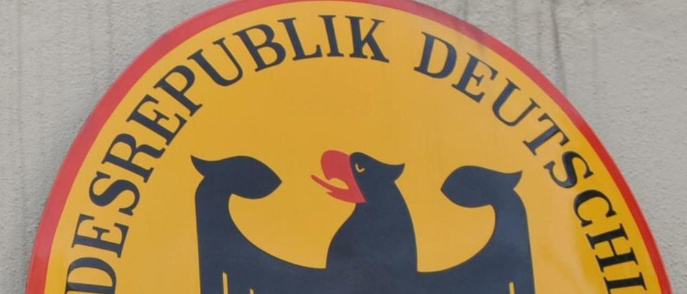 Das Schild der deutschen Botschaft in Ankara.