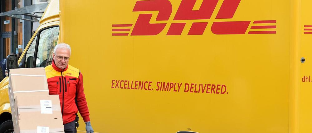 DHL baut sein Geschäft mit Express-Lieferungen aus.