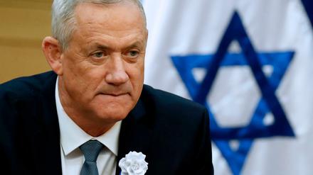 Benny Gantz, Vorsitzender des Bündnisses Blau-Weiß, sieht sich unter den gegenwärtigen Bedingungen nicht in der Lage, die Pattsituation im Parlament aufzubrechen.