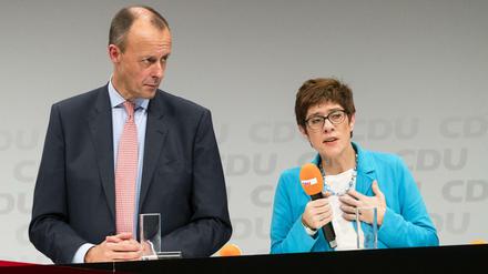 Annegret Kramp-Karrenbauer und Friedrich Merz. 