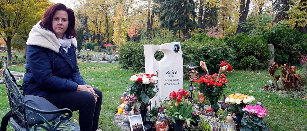 Karin G. fand ihre Tochter am 7. März 2018 blutüberstromt in der gemeinsamen Wohnung in Alt-Hohenschönhausen.