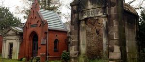 Mausoleen auf dem Evangelischen Friedhof an Südstern in Berlin-Kreuzberg.  