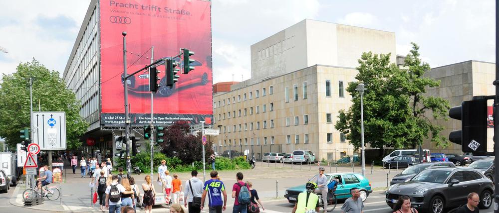 Hier soll der Erweiterungsbau für die Komische Oper entstehen, zwischen Unter den Linden und Glinkastraße