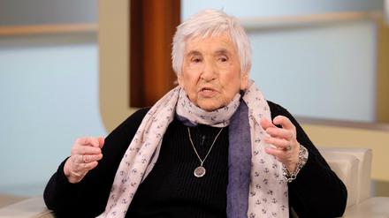 Esther Bejarano, Künstlerin und Auschwitz-Überlebende. 