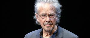 Statuenhaft? Nobelpreisträger Peter Handke, hier bei der Übergabe des Iffland-Rings im Juni.