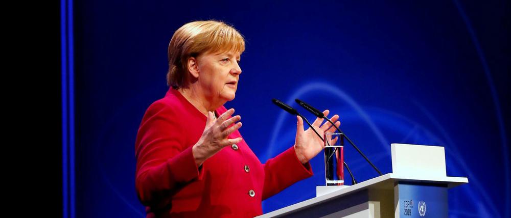 Merkel spricht auf dem Internet Governance Forum der Vereinten Nationen in Berlin.