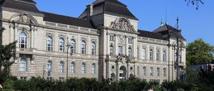 Das historische Hauptgebäude der UdK Berlin an der Hardenbergstraße.