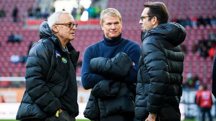 In der Bredoullie. Präsident Werner Gegenbauer (links), Paul Keuter von der Geschäftsleitung und Geschäftsführer Michael Preetz.