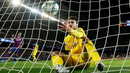 Mats Hummels leistete sich einen krassen Fehler, den Lionel Messi zum zwischenzeitlichen 2:0 für Barcelona nutzte.