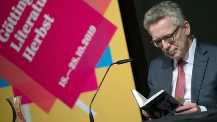 Thomas de Maizière (CDU), früherer Bundesinnenminister, am Dienstag bei einem Wiederholungstermin im Rahmen des Göttinger Literaturherbstes. 