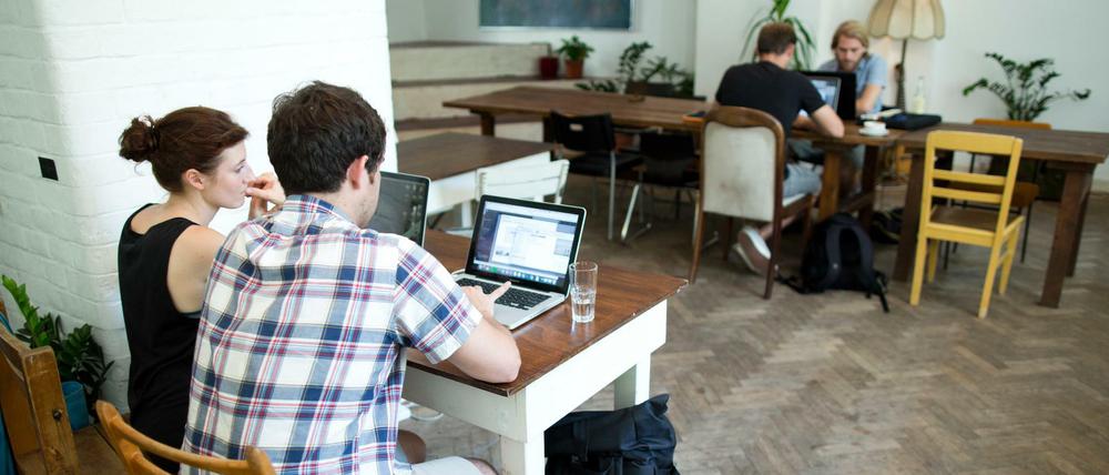 Blick ins Agora Collective. Seit 2011 arbeiten hier Programmierer, Künstler und Kreative unter einem Dach.