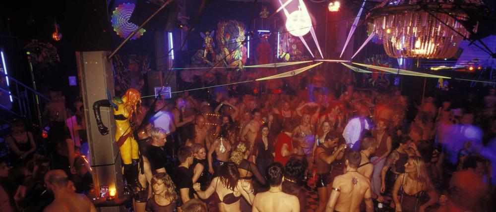 Aufgeheizt. Die sexpositiven Partys im Kitkatclub - hier ein Bild aus der Location in der Bessemerstraße 2008 - sind legendär.