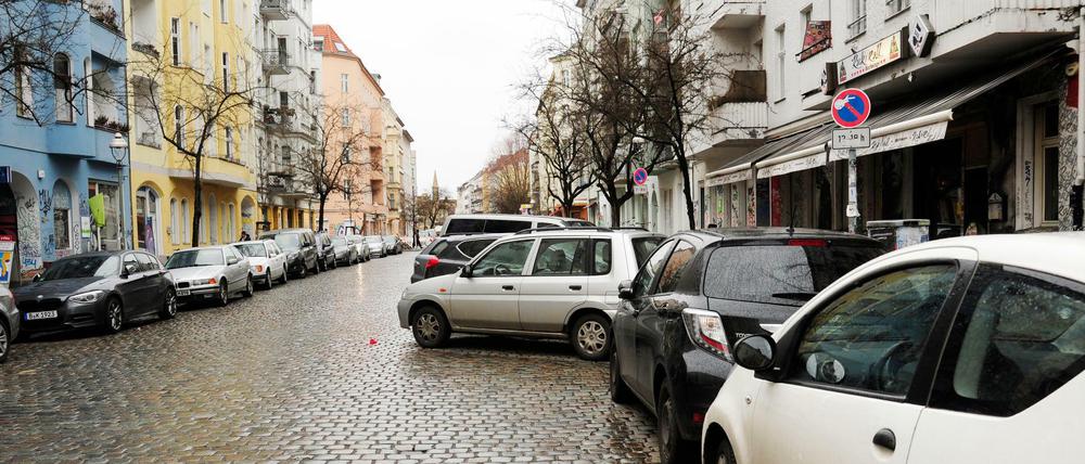 Die Suche nach Parkplätzen soll mit Apps einfacher werden.