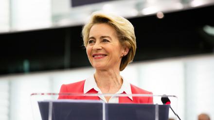 Die designierte EU-Kommissionschefin Ursula von der Leyen am Mittwoch bei ihrer Rede im Europaparlament.