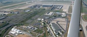 Blick über den Hauptstadtflughafen in Schönefeld. 
