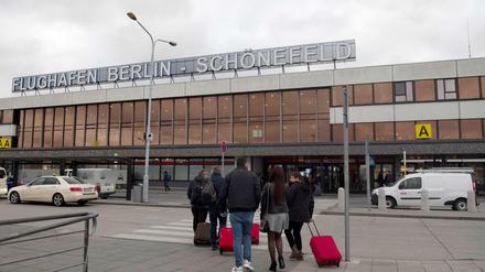 Leichte Störung: Wegen des Bombenfunds war der Flugbetrieb am Freitagmittag für eine gute Stunde unterbrochen. 