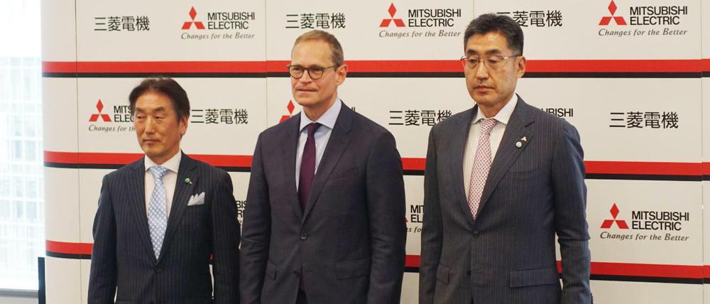 Michael Müller (M.) und Satoshi Matsushita (r.) im Mai 2019 in Tokio.