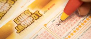 Der mit 90 Millionen Euro maximal gefüllte Eurojackpot wurde vor gut einer Woche geknackt. 