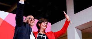 Saskia Esken und Norbert Walter-Borjans