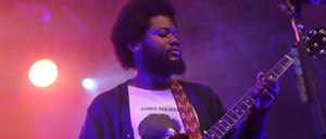 Michael Kiwanuka bei seinem Konzert in Berlin.