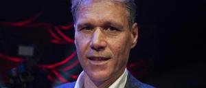 Der echte van Basten ist noch da: Den virtuellen wird es hingegen so schnell erst mal nicht mehr geben.