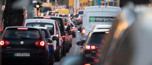 City-Maut, höhere Parkgebühren und autofreie Zonen – das wollen die Berliner Grünen.