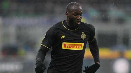 Inters belgischer Startstürmer Romelu Lukaku wird in Italien immer wieder wegen seiner Hautfarbe ausgebuht.