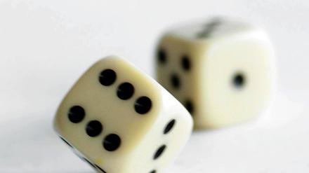 Glückssache! Doch manchmal lässt die Spieleerfinderin Kinder gewinnen. 