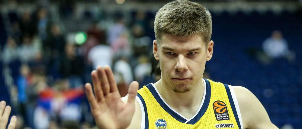 Hand drauf: Für Rokas Giedraitis und Alba Berlin geht es in Bayreuth weiter.