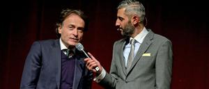 Giovanni di Lorenzo, Chefredakteur von ·Die Zeit·, wird nach dem Erhalt des ersten Preises in der Kategorie ·Zeitung überregional· bei den LeadAwards von Moderator Michel Abdollahi interviewt. 