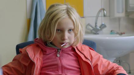 Kommt mir bloß nicht so. Helena Zengel spielt die neunjährige Benni, die jeden Erzieher zur Weißglut treibt. 