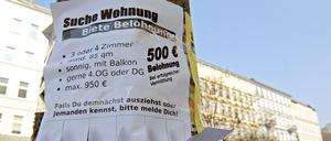 500 Euro Belohnung für die erfolgreiche Vermittlung einer Wohnung in Prenzlauer Berg - stellten Wohnungssuchende schon 2010 in Aussicht.