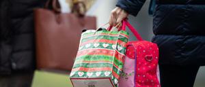 Einkaufstasche in weihnachtlicher Optik 