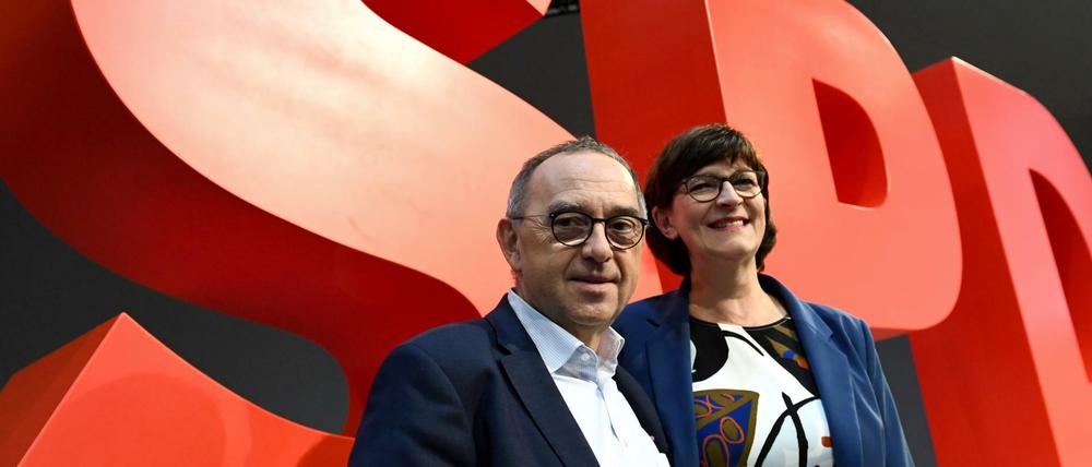Norbert Walter-Borjans und Saskia Esken, die neuen Chefs der SPD.