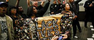 Der Kampf um gleiche Rechte dauert an, weltweit: Protest der "Black Lives Matter"-Bewegung gegen den Tod schwarzer Personen in Polizeigewahrsam in den USA.