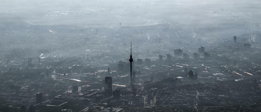Berlin unter einer Dunstglocke.