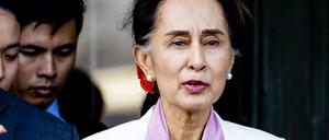 Aung San Suu Kyi hat lange für gewaltlose Demokratisierung gekämpft, in Den Haag legitimierte sie nun die Gewalt gegen die Rohingya.