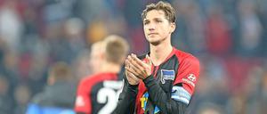 Nationalspieler Niklas Stark im Hertha-Trikot.