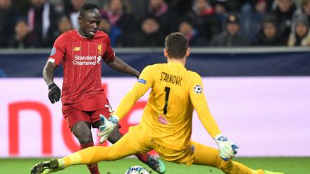 Sadio Mané spielte früher für Salzburg und bereitete nun das wichtige erste Tor des Titelverteidigers vor.