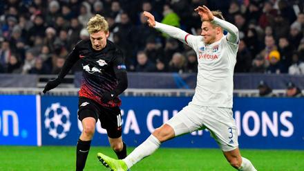 Emil Forsberg (links) erzielte das 1:0 für Leipzig. 