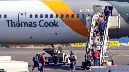 Wer nicht mehr mit Thomas Cook verreisen konnte, obwohl er schon bezahlt hatte, soll Geld vom Staat bekommen. 