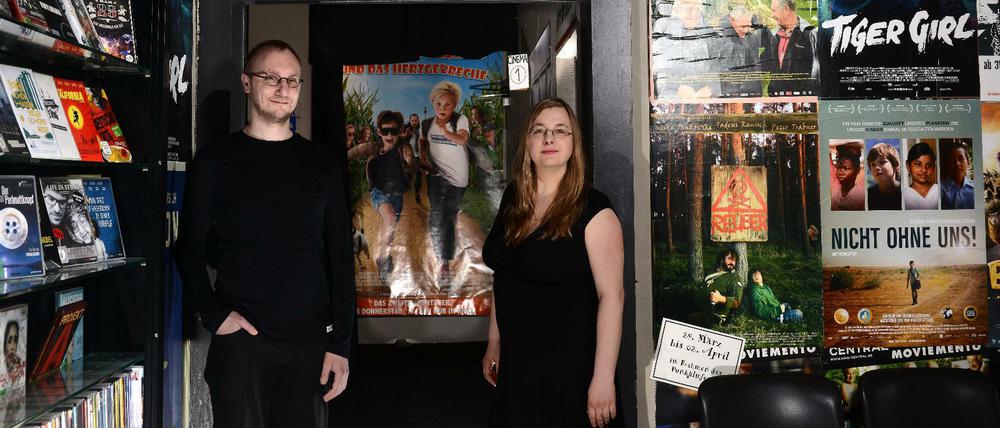 Jede Menge Filme. Die Betreiber des Kreuzberger Kinos Moviemento, Iris Praefke und Wulf Sörgel. 