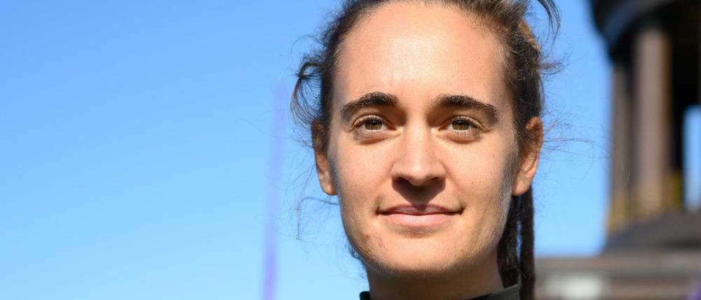 Die Aktivistin Carola Rackete bei einer Blockade der Klimabewegung „Extinction Rebellion“ (Archiv).