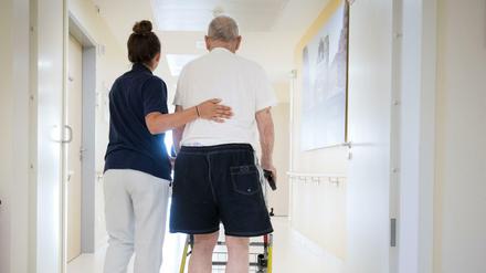 Vor allem in der Pflege fehlt Personal.