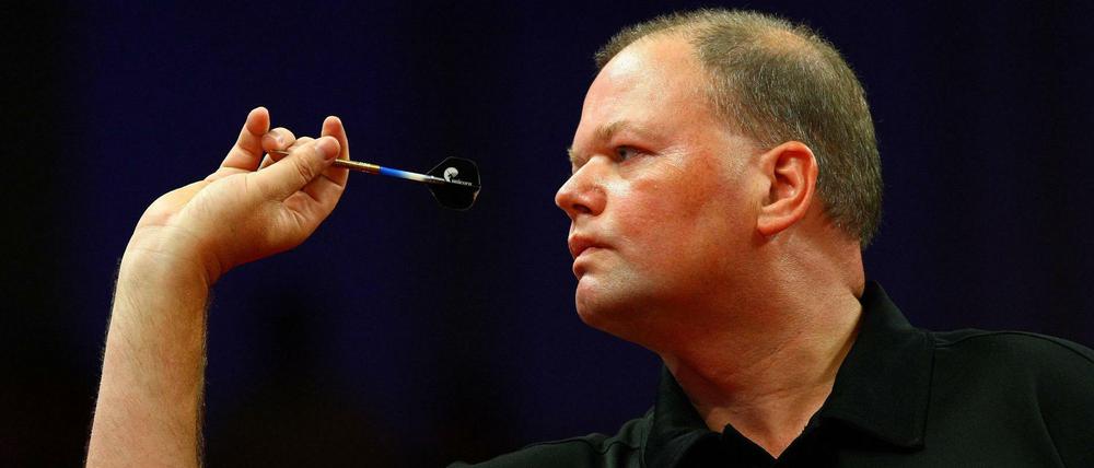 Raymond van Barneveld ist bei der WM nicht mehr dabei. 