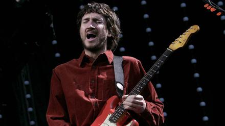 John Frusciante, hier bei einem Auftritt in den Niederlanden, ist wieder Teil der Peppers.
