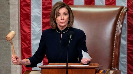 Entscheidung im Repräsentantenhaus: Die Vorsitzende der Kammer, Nancy Pelosi, leitete die Sitzung.